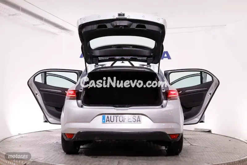 Renault Megane - foto 9