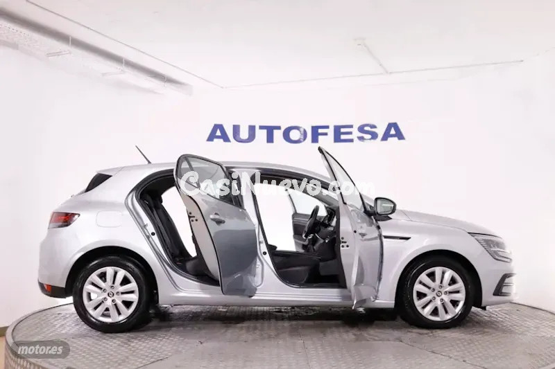 Renault Megane - foto 10