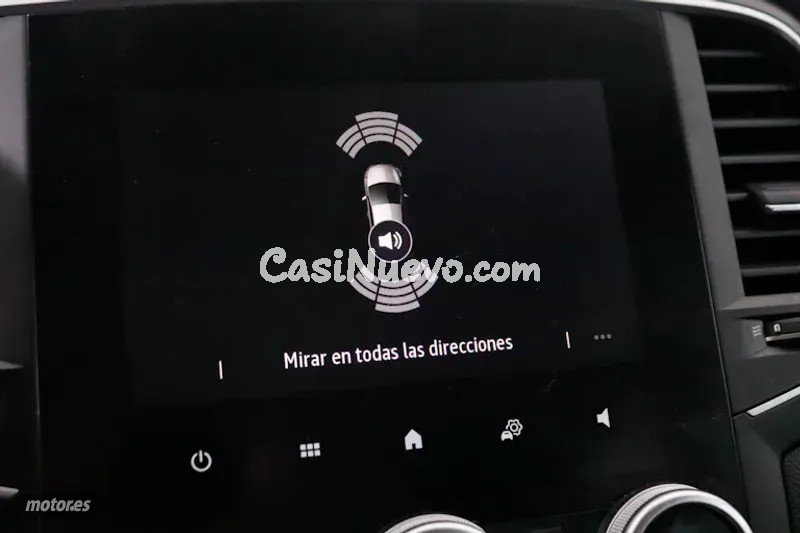 Renault Megane - foto 14