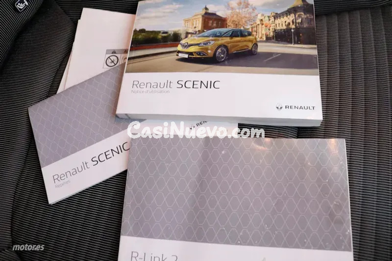 Renault Scenic - foto 21