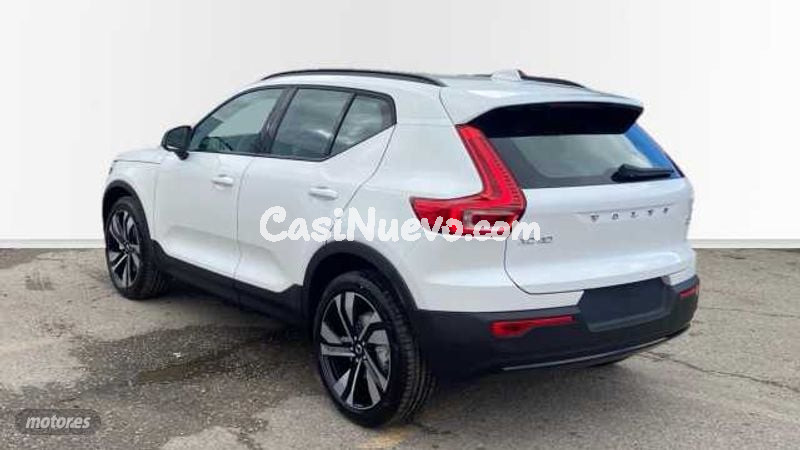 Volvo XC40 - foto 2