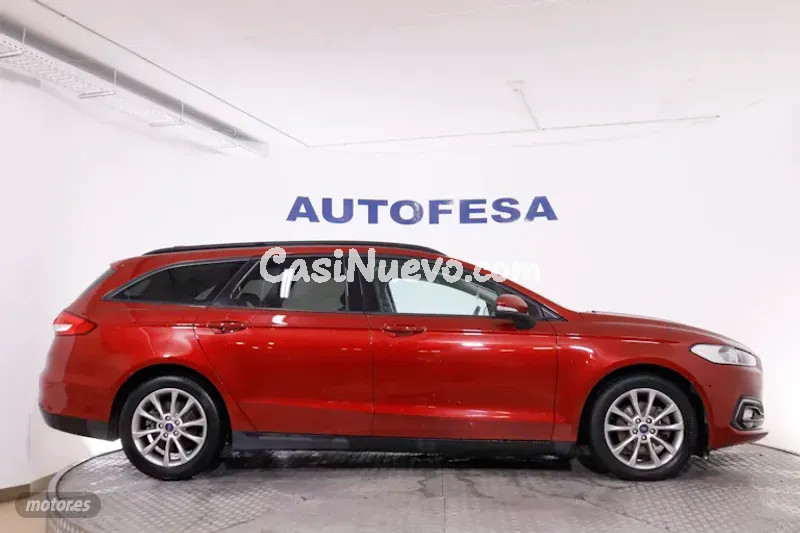 Ford Mondeo - foto 7