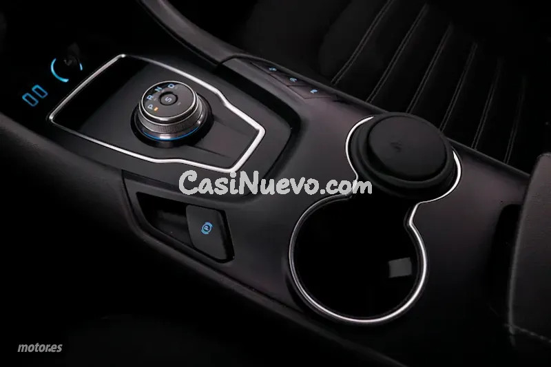 Ford Mondeo - foto 18