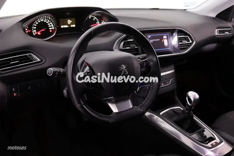 Peugeot 308 - foto 11