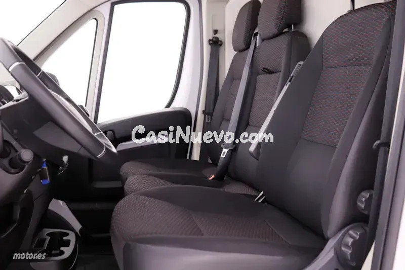 Opel Movano - foto 20