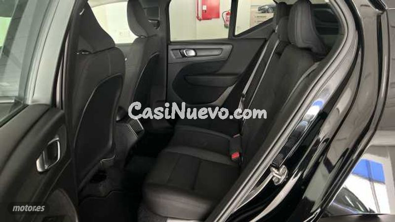 Volvo XC40 - foto 7