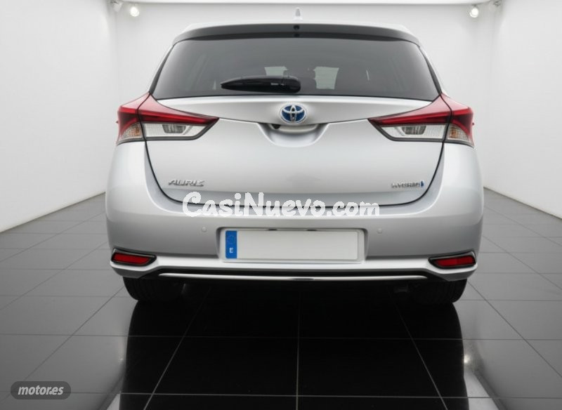 Toyota Auris - foto 7