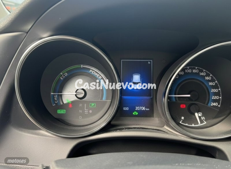 Toyota Auris - foto 9