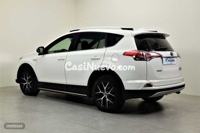 Toyota RAV 4 - foto 4