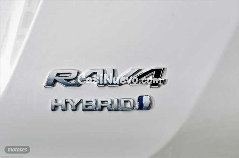 Toyota RAV 4 - foto 8