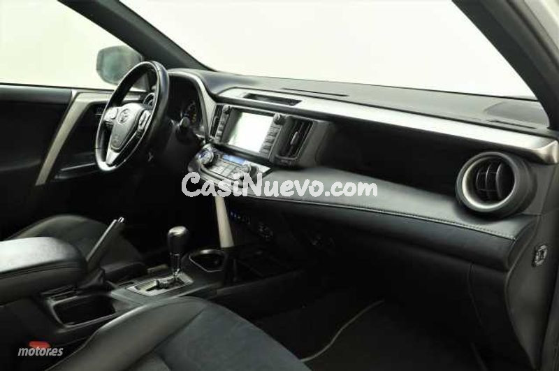 Toyota RAV 4 - foto 24