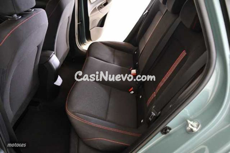 Hyundai i20 - foto 8