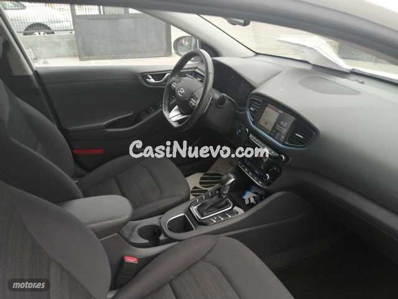 Hyundai Ioniq - foto 14