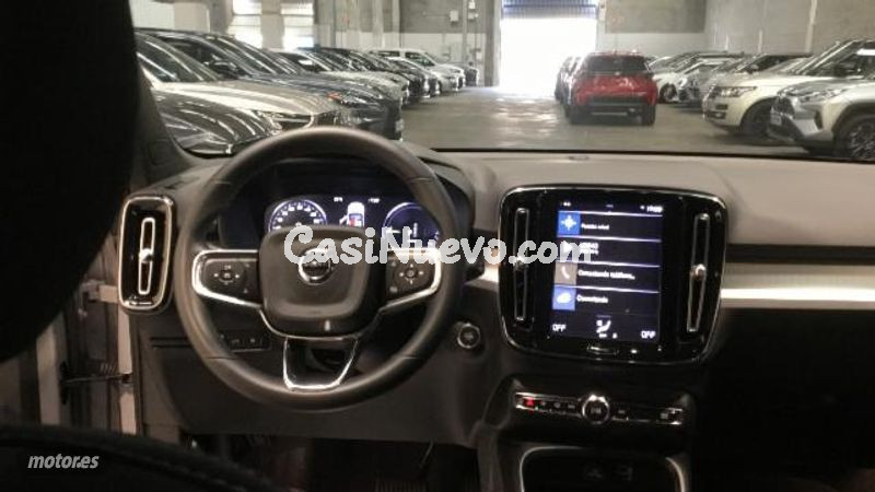 Volvo XC40 - foto 13