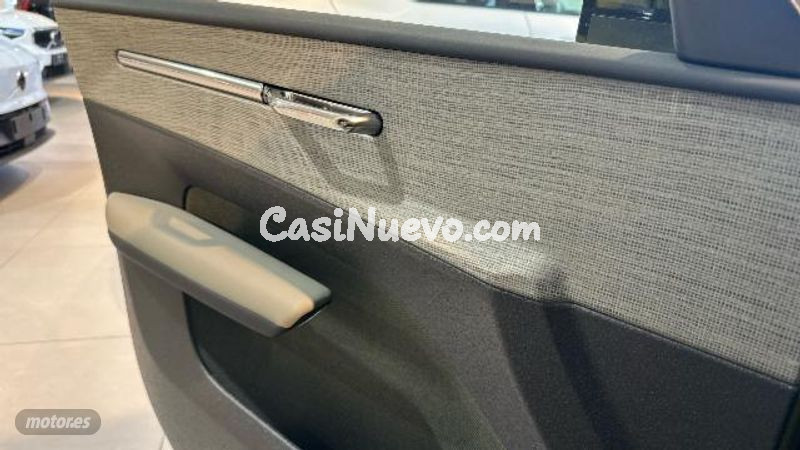 Volvo EX30 - foto 40