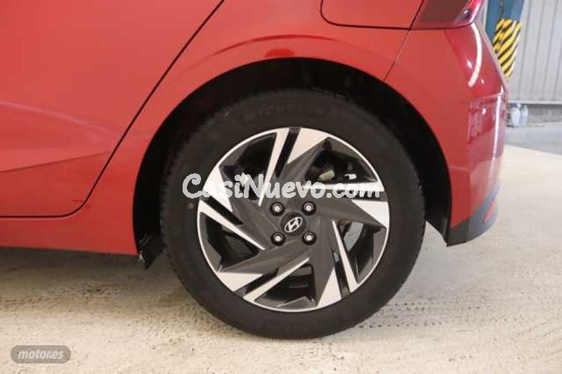 Hyundai i20 - foto 11