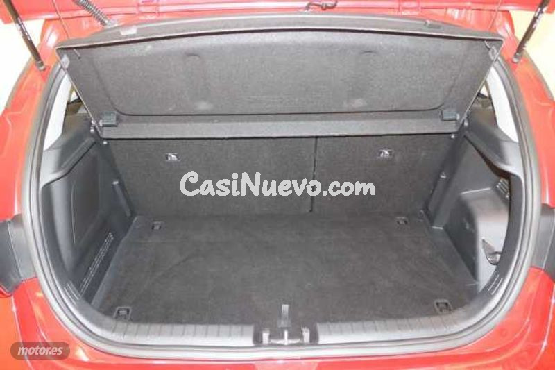 Hyundai i20 - foto 9