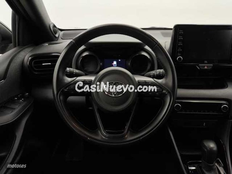 Toyota Yaris - foto 11