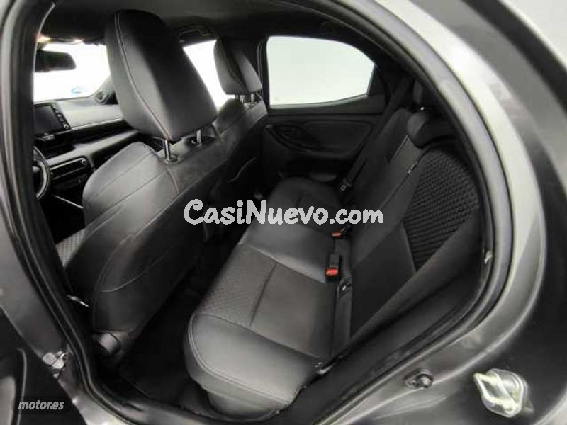 Toyota Yaris - foto 16