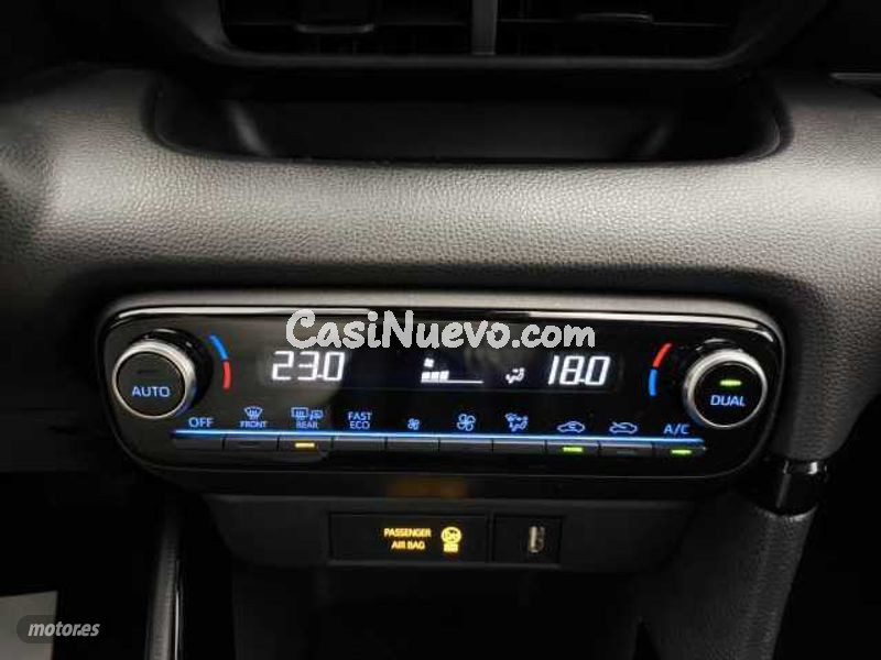 Toyota Yaris - foto 19