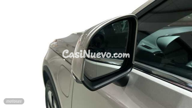 Volvo XC40 - foto 19
