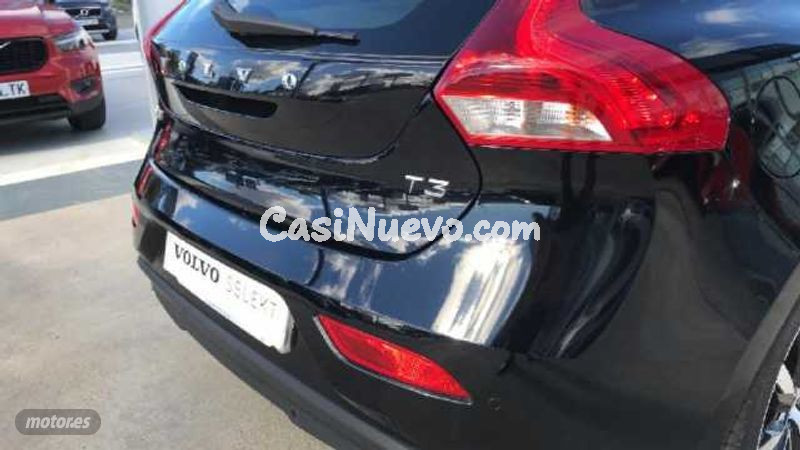 Volvo V 40 - foto 22