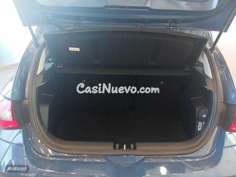 Hyundai i20 - foto 18