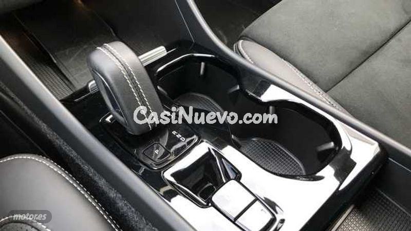 Volvo XC40 - foto 12