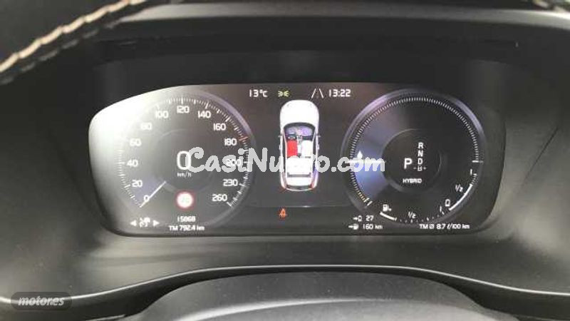 Volvo XC40 - foto 14