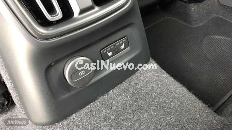 Volvo XC40 - foto 29