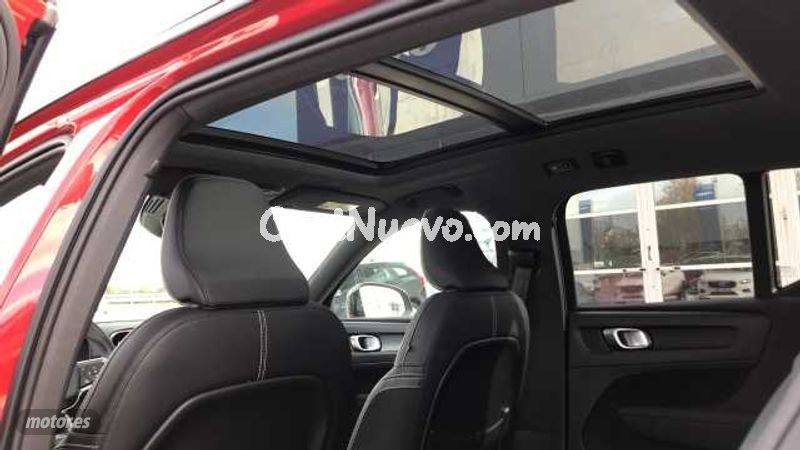 Volvo XC40 - foto 34