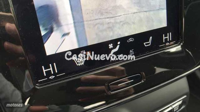 Volvo XC40 - foto 35