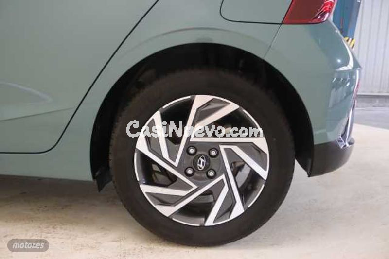 Hyundai i20 - foto 11