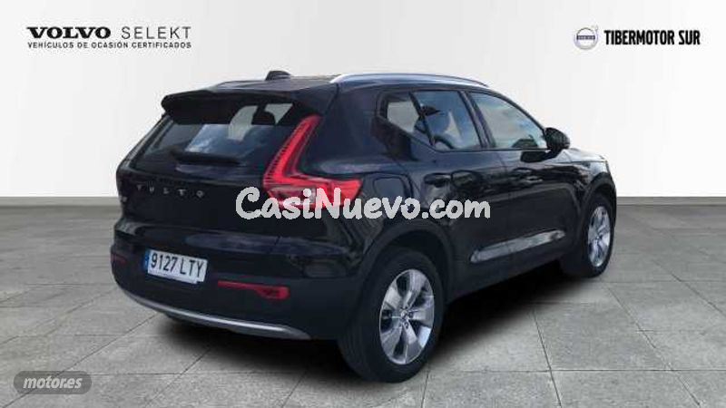 Volvo XC40 - foto 2
