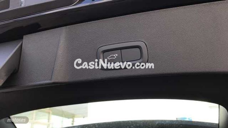 Volvo XC40 - foto 23