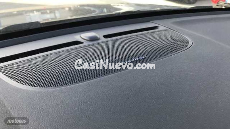 Volvo XC40 - foto 31