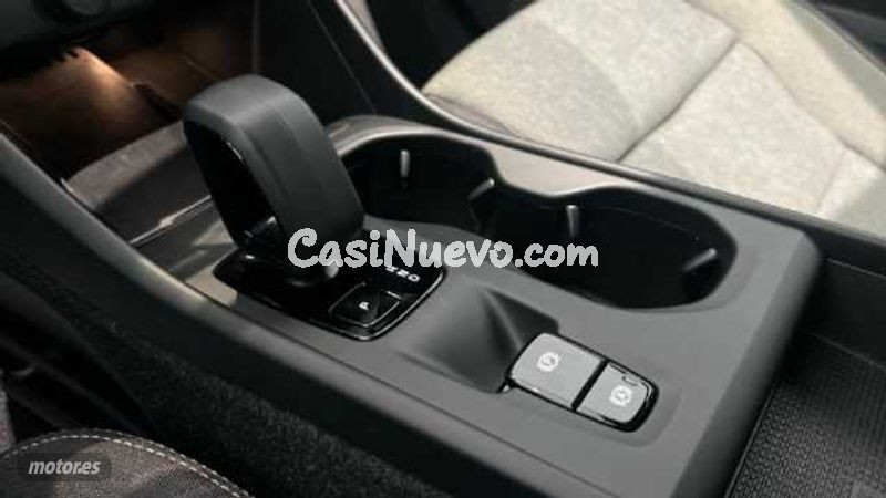 Volvo XC40 - foto 17