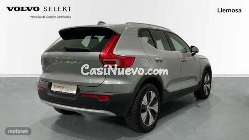 Volvo XC40 - foto 8