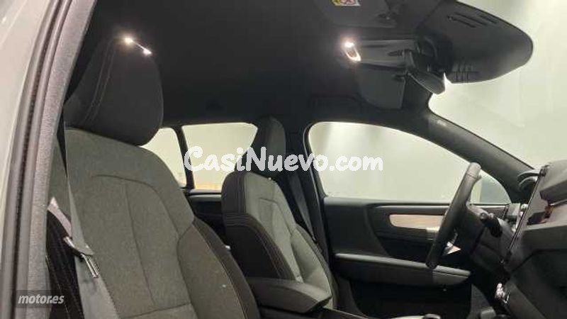 Volvo XC40 - foto 10