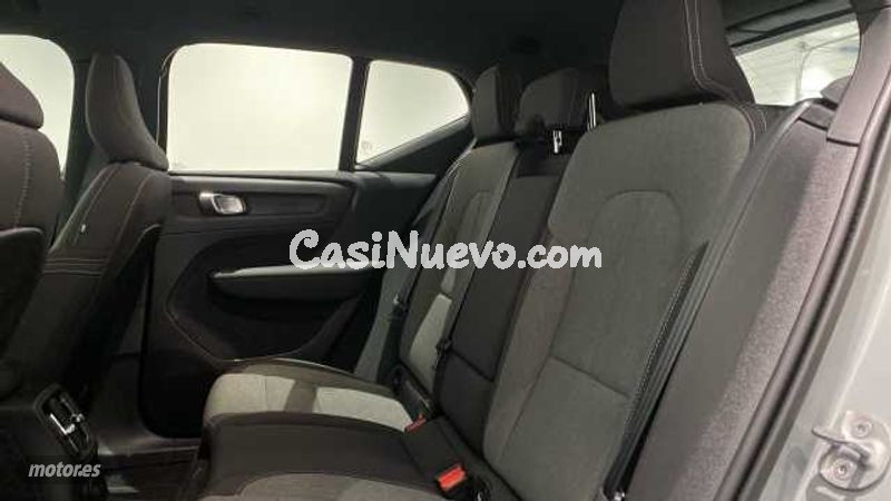 Volvo XC40 - foto 12