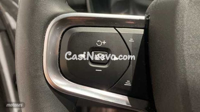 Volvo XC40 - foto 19