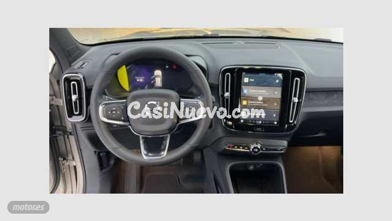 Volvo XC40 - foto 11