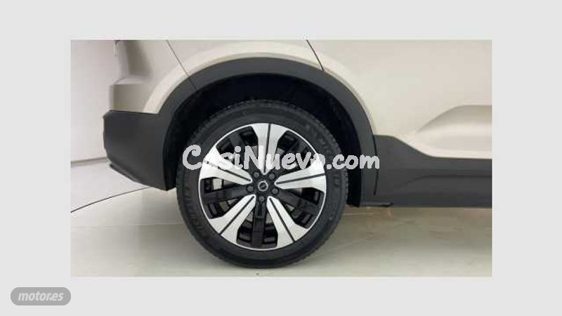 Volvo XC40 - foto 19