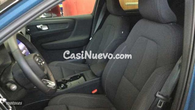 Volvo XC40 - foto 10