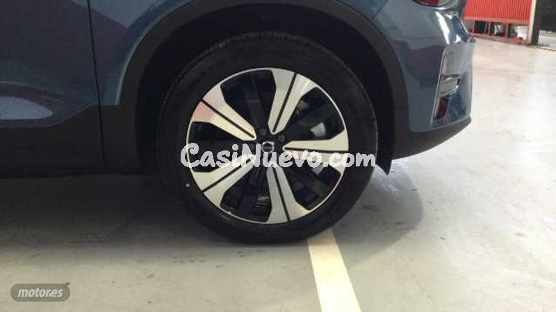 Volvo XC40 - foto 16