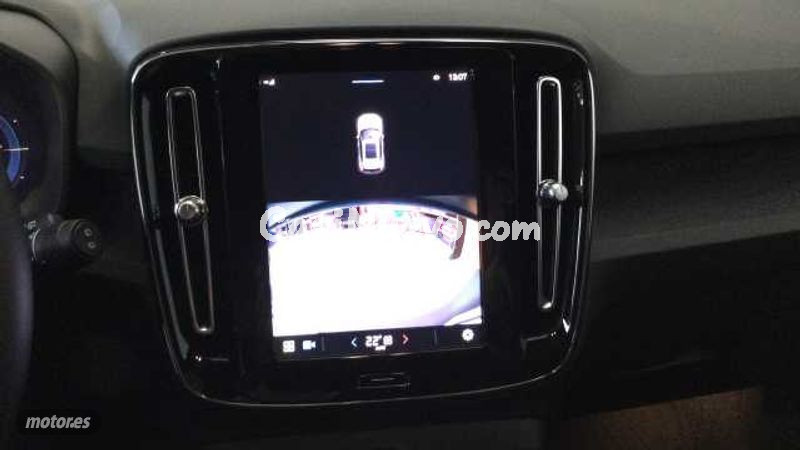 Volvo XC40 - foto 19