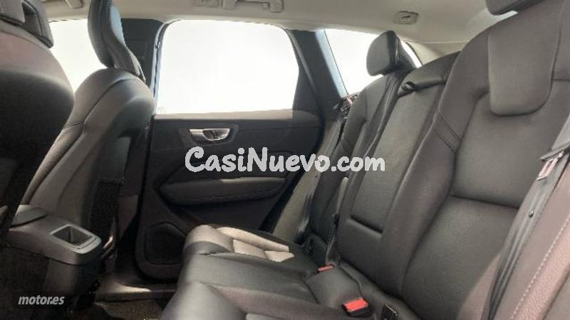 Volvo XC 60 - foto 11