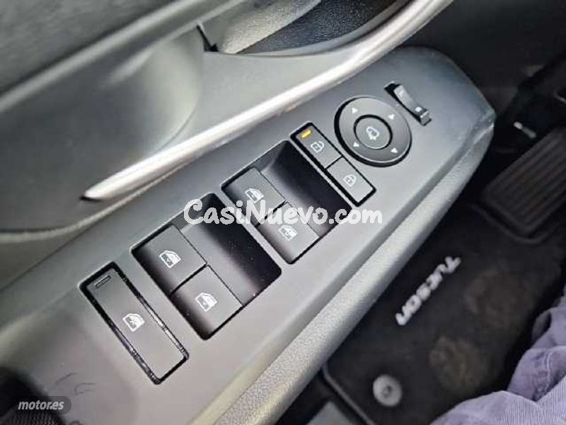 Hyundai Tucson - foto 12