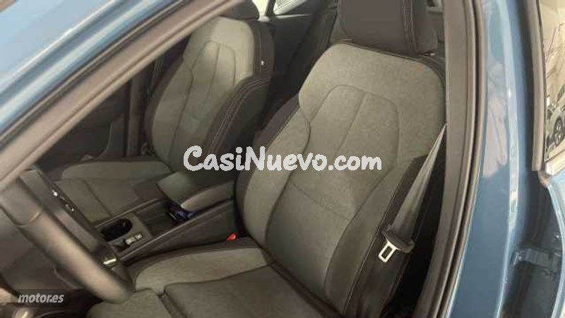 Volvo XC40 - foto 11