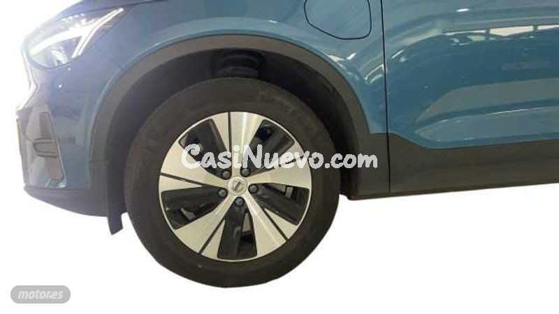 Volvo XC40 - foto 17